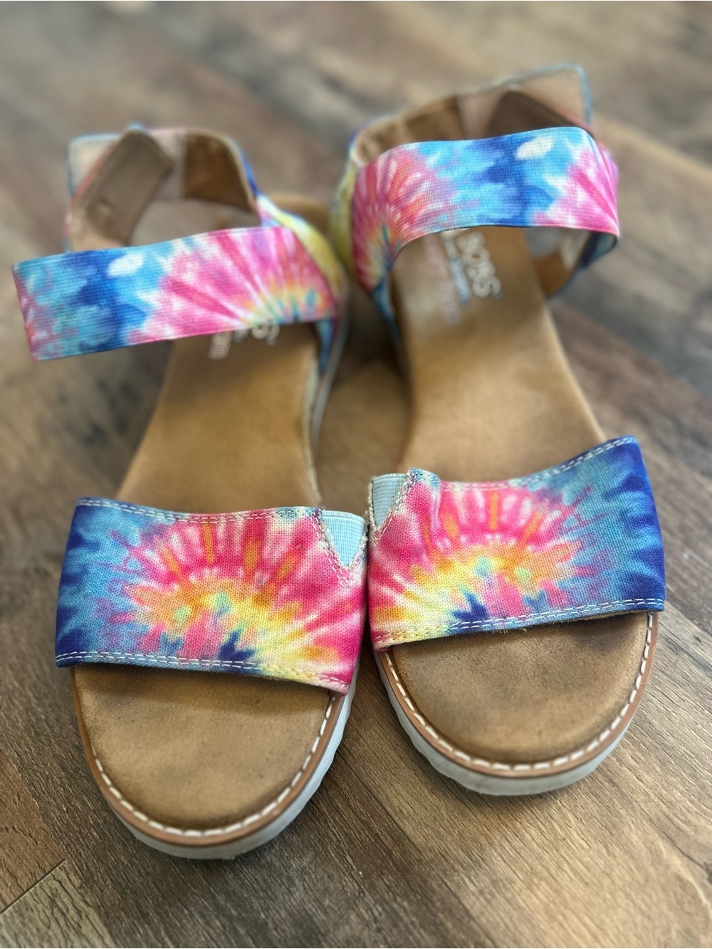 Skechers Kids Tie-Dye Strap Sandals - Blue, Pink, Yellow
